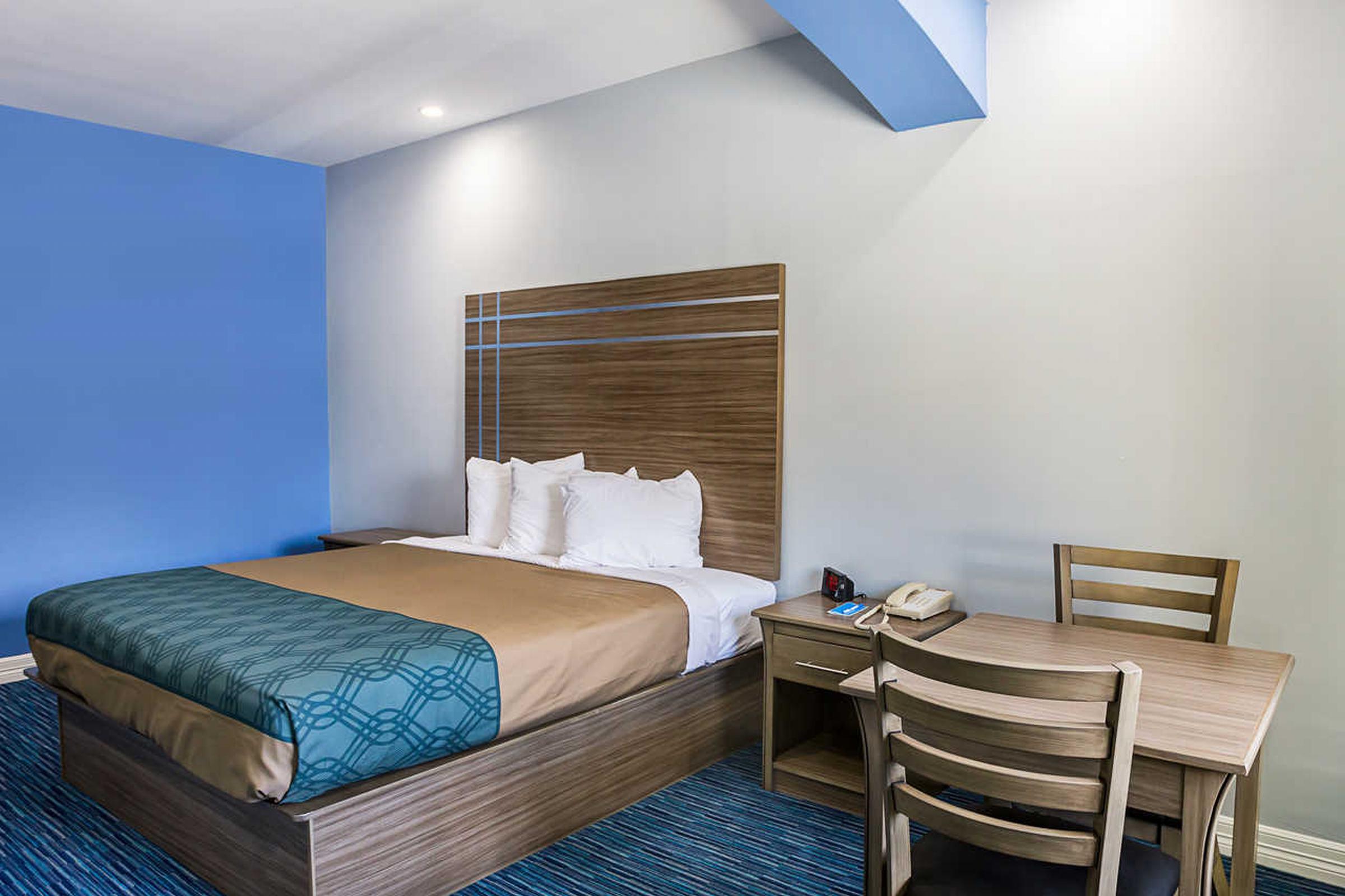 Rodeway Inn & Suites كلاركسفيل المظهر الخارجي الصورة