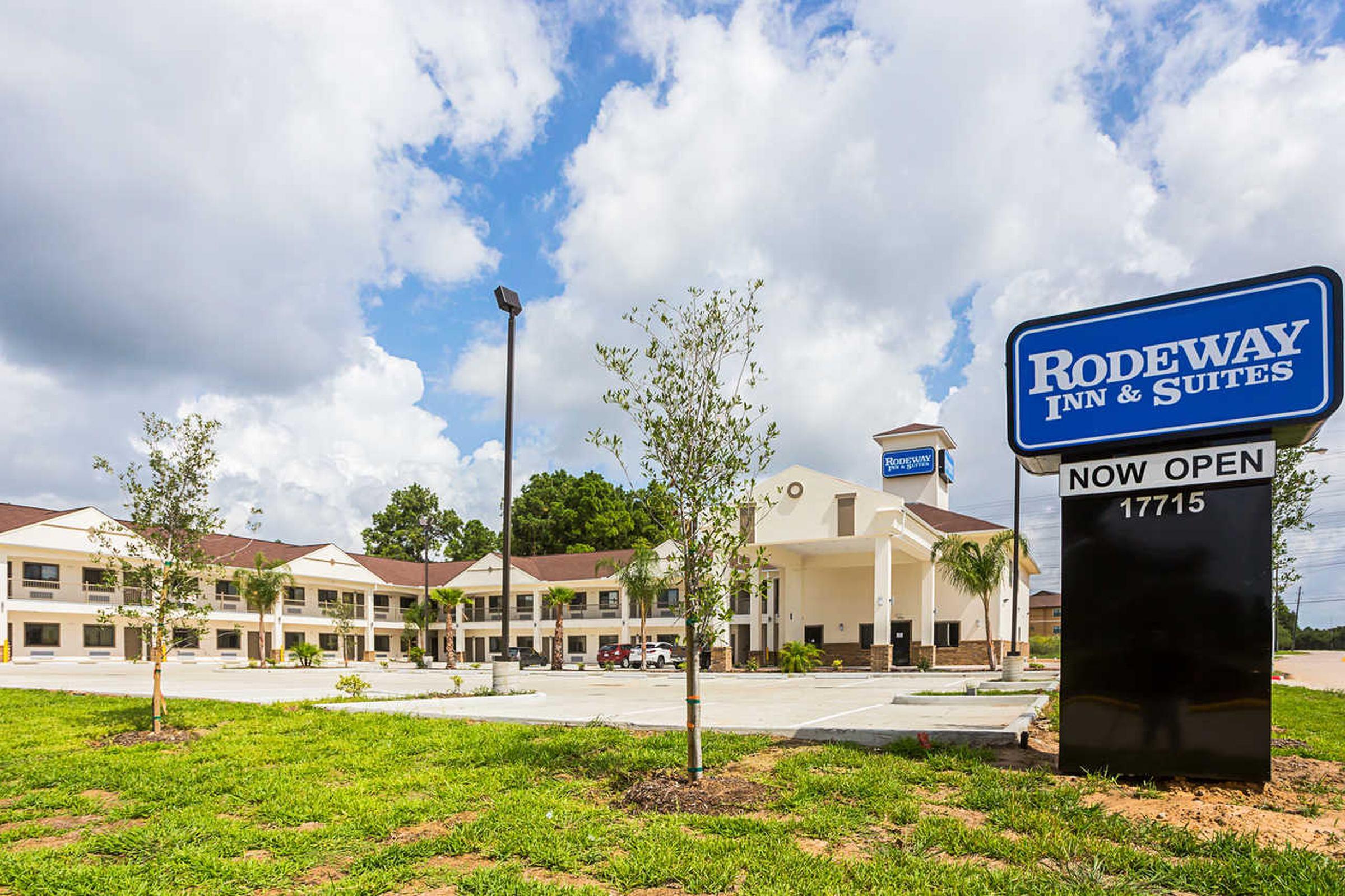 Rodeway Inn & Suites كلاركسفيل المظهر الخارجي الصورة